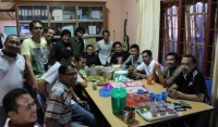 200px-Juli_30_2012_AJI_Banda_Aceh_Rapat_Redaksi_Newslettter_Pemantauan_Pemberitaan_Syariat_Islam.jpg