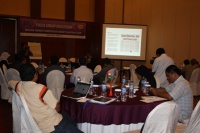 200px-Maret_21_2012_AJI_Banda_Aceh_FGD_Syariat_Islam_di_Hermes_Hotel_Banda_Aceh.JPG
